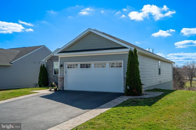 57 SHOEMAKER ST, Coatesville, PA 19320