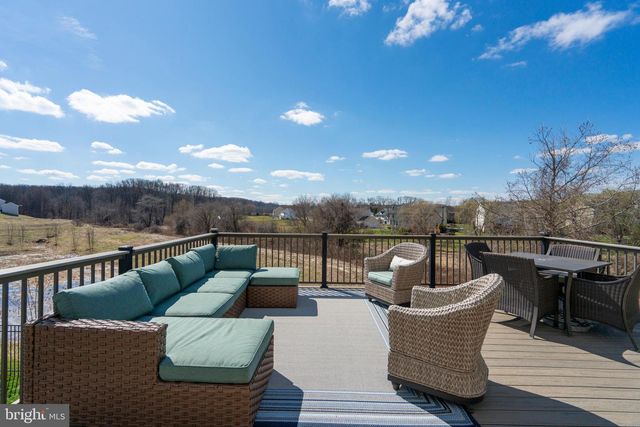 57 SHOEMAKER ST, Coatesville, PA 19320