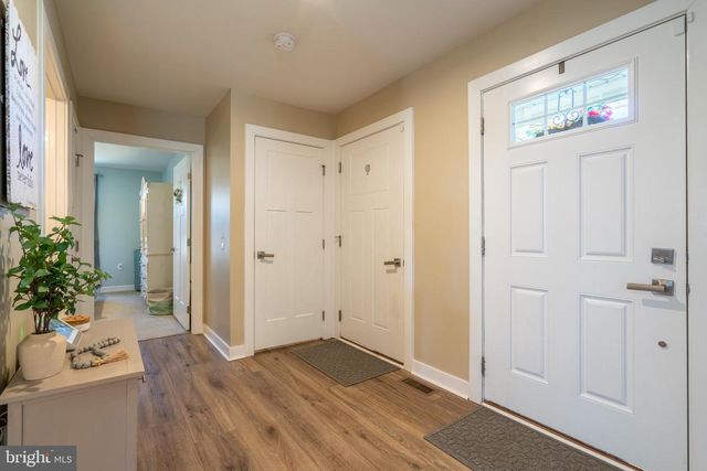 57 SHOEMAKER ST, Coatesville, PA 19320