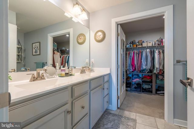 57 SHOEMAKER ST, Coatesville, PA 19320