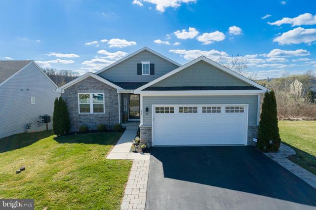 57 SHOEMAKER ST, Coatesville, PA 19320