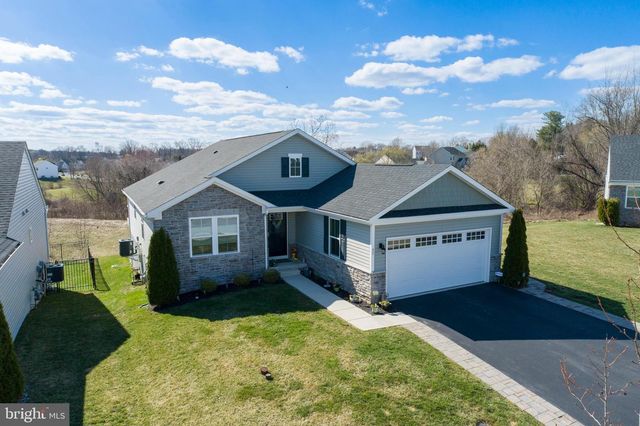 57 SHOEMAKER ST, Coatesville, PA 19320