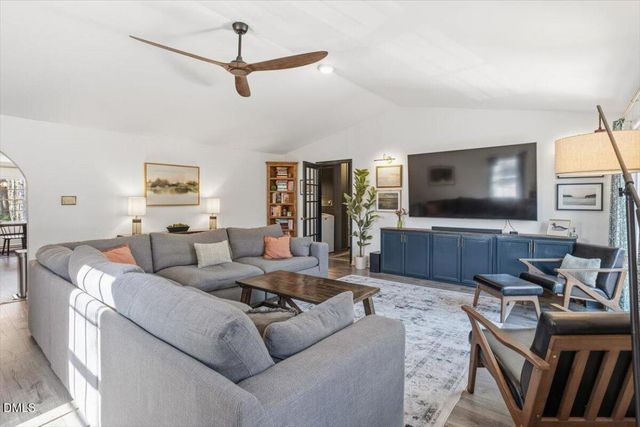 572 Park Avenue, Youngsville, NC 27596