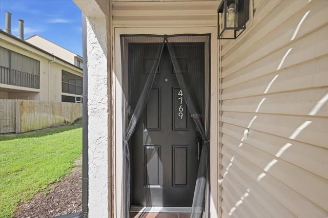 4769 PURITAN CIRCLE 401, Tampa, FL 33617