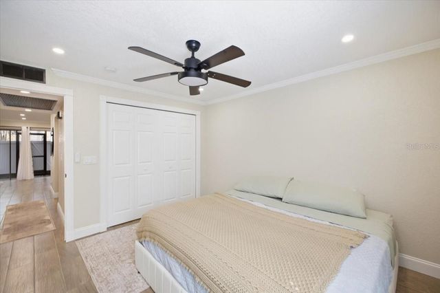 4769 PURITAN CIRCLE 401, Tampa, FL 33617
