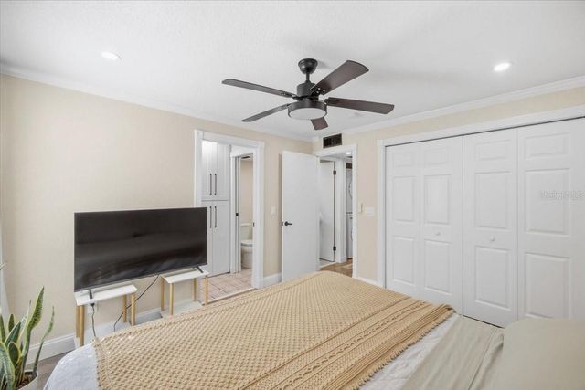 4769 PURITAN CIRCLE 401, Tampa, FL 33617