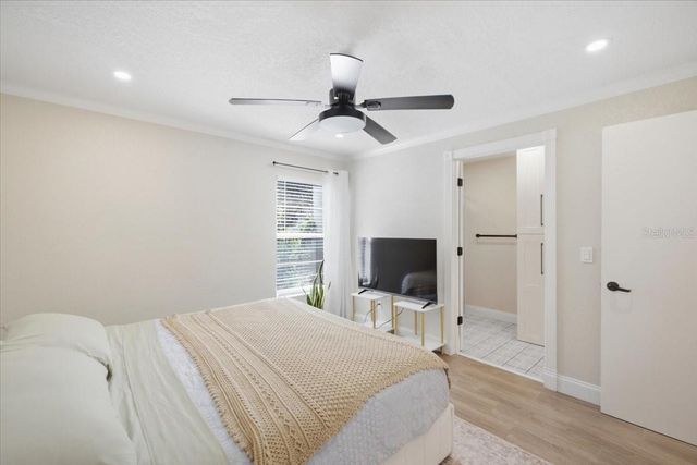 4769 PURITAN CIRCLE 401, Tampa, FL 33617
