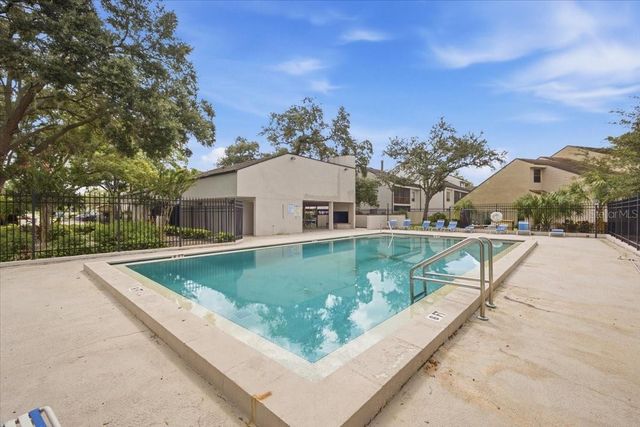 4769 PURITAN CIRCLE 401, Tampa, FL 33617