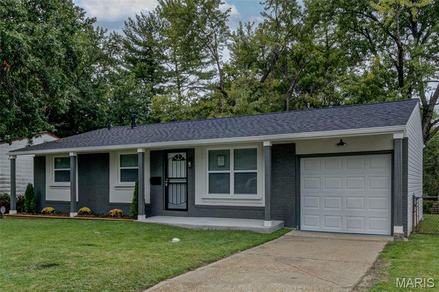 10237 Royal Drive, St Louis, MO 63136