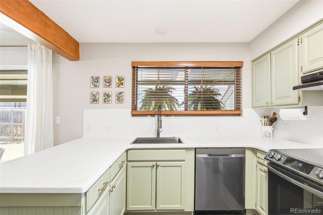 10432 W Florida Avenue D, Lakewood, CO 80232