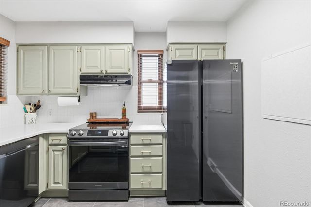 10432 W Florida Avenue D, Lakewood, CO 80232