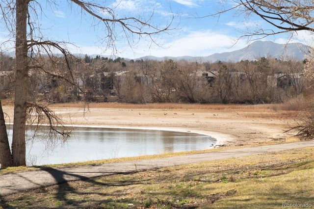 10432 W Florida Avenue D, Lakewood, CO 80232