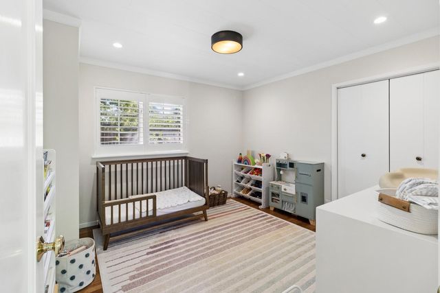 2681 Creekside Ln, Sacramento, CA 95821