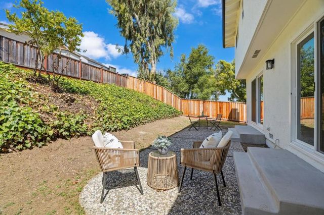 93 Ridgeview Avenue, San Jose, CA 95127