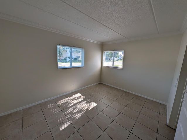 817 Lighthouse Drive Apt A, North Palm Beach, FL 33410