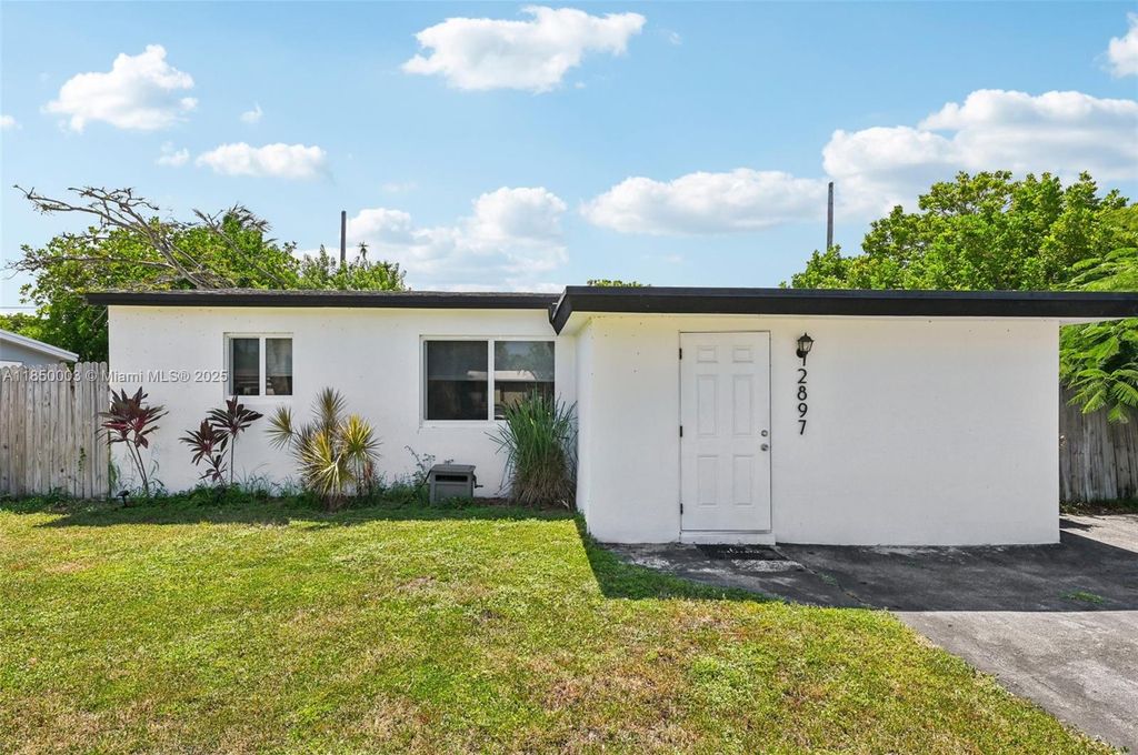 2897 NE 12th Ave, Pompano Beach, FL 33064