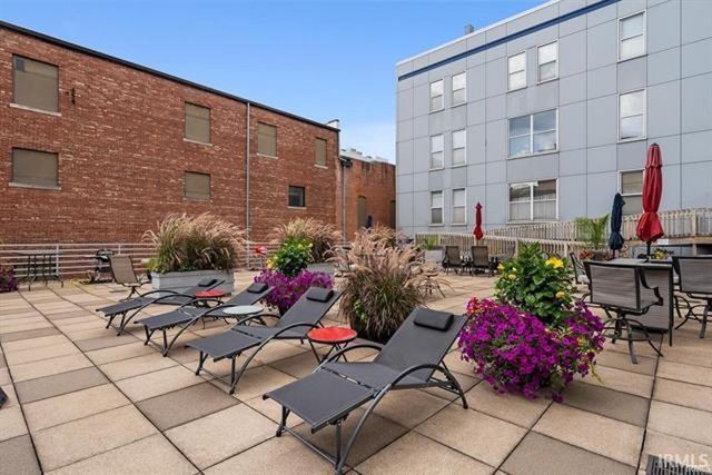 113 W Wayne St Apt 303, Fort Wayne, IN 46802
