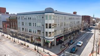 113 W Wayne St Apt 303, Fort Wayne, IN 46802