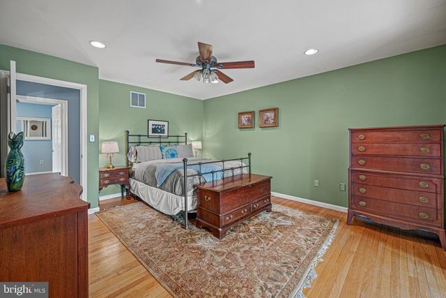 1103 CAPE CT, Sykesville, MD 21784