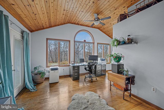 1103 CAPE CT, Sykesville, MD 21784