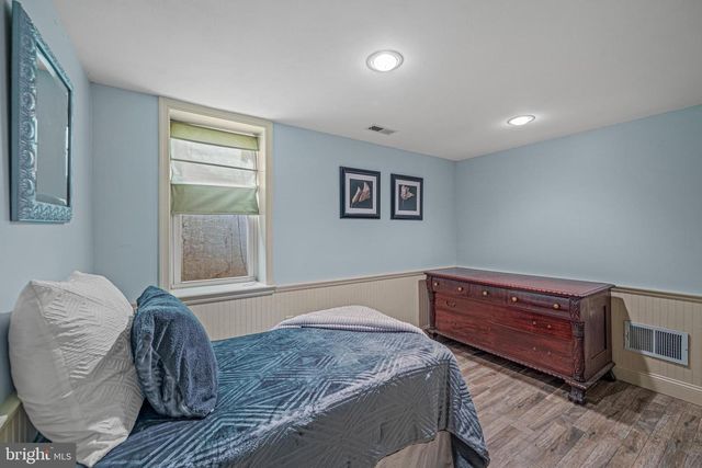 1103 CAPE CT, Sykesville, MD 21784