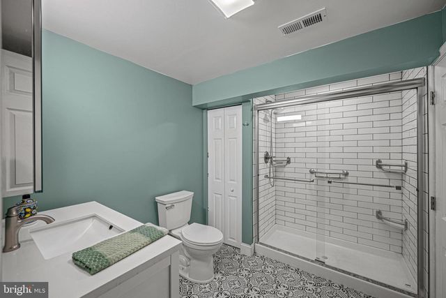 1103 CAPE CT, Sykesville, MD 21784