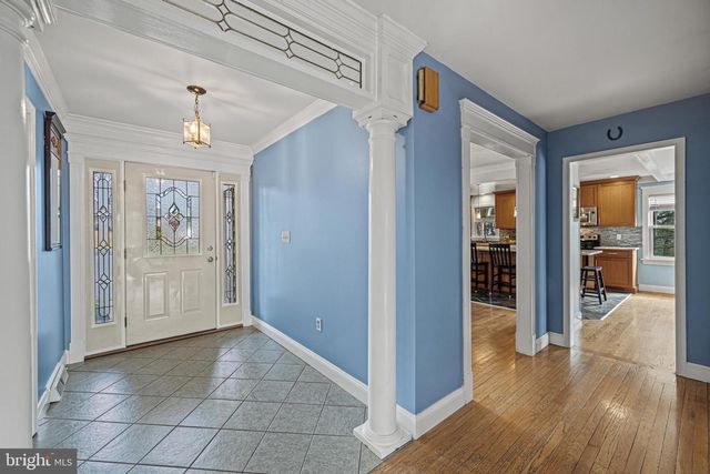 1103 CAPE CT, Sykesville, MD 21784