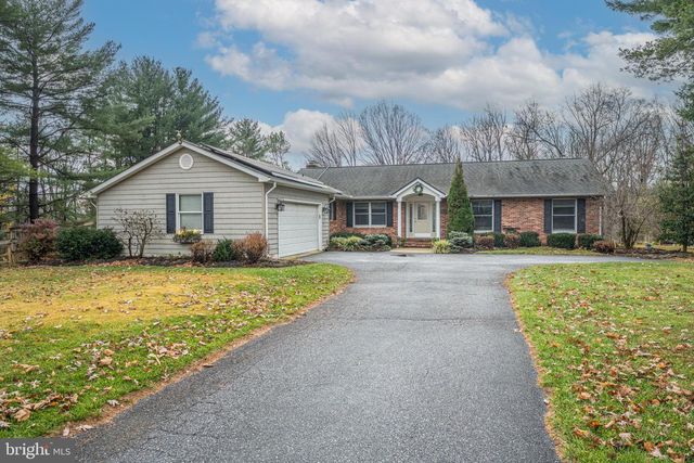 1103 CAPE CT, Sykesville, MD 21784