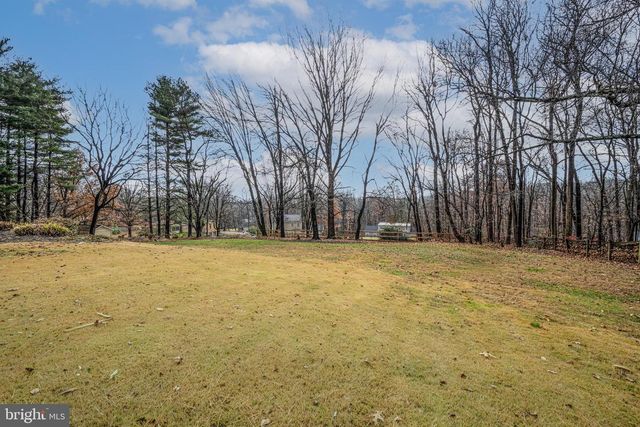 1103 CAPE CT, Sykesville, MD 21784