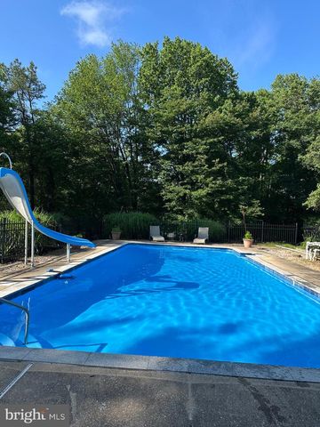 1103 CAPE CT, Sykesville, MD 21784