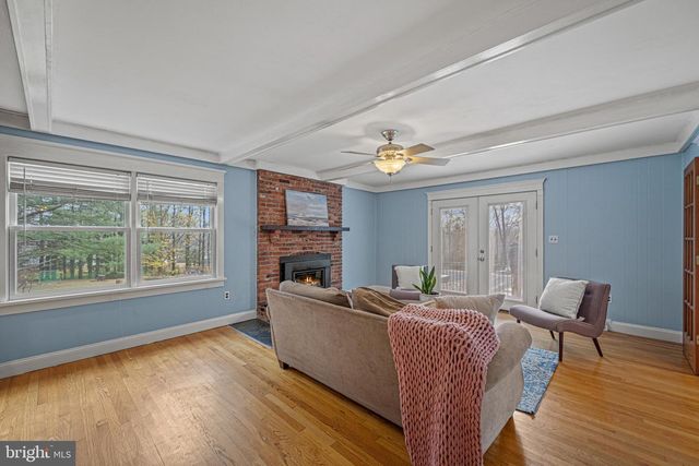 1103 CAPE CT, Sykesville, MD 21784