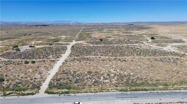 0 VIC AVE F14 15 STW, Lancaster, CA 93536