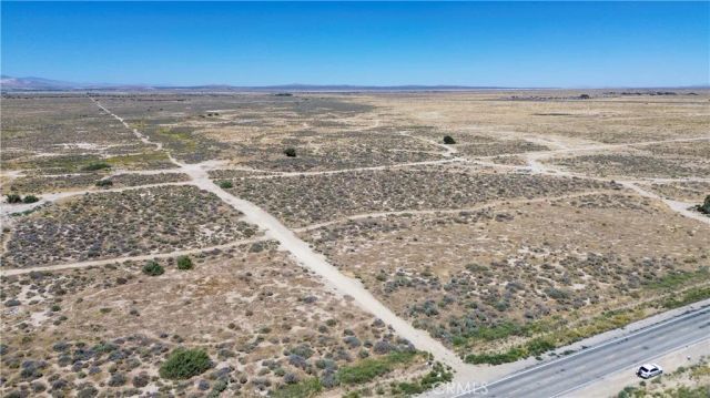 0 VIC AVE F14 15 STW, Lancaster, CA 93536