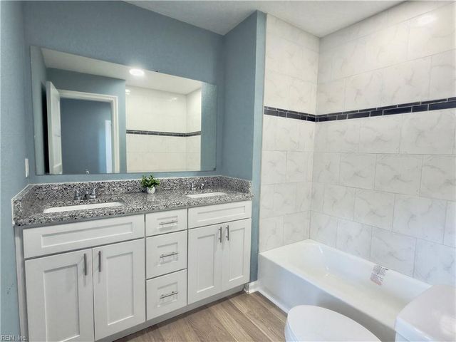 749 Holladay LN, Virginia Beach, VA 23455