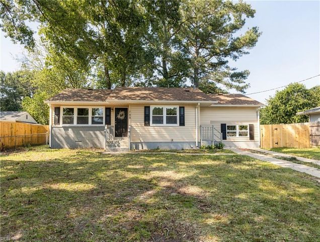 749 Holladay LN, Virginia Beach, VA 23455