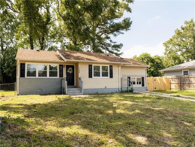 749 Holladay LN, Virginia Beach, VA 23455