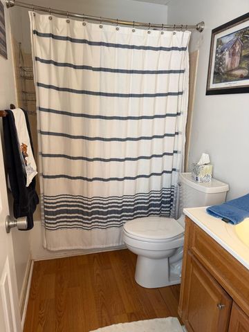 421 Redding Road 72, Lexington, KY 40517