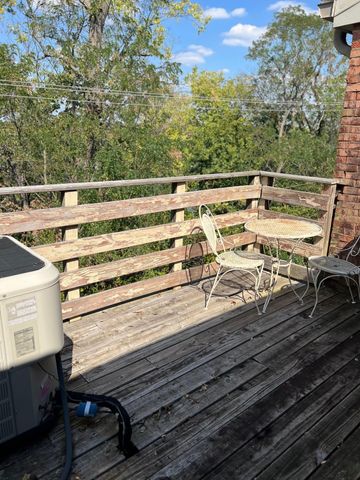 421 Redding Road 72, Lexington, KY 40517