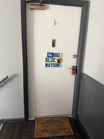 421 Redding Road 72, Lexington, KY 40517