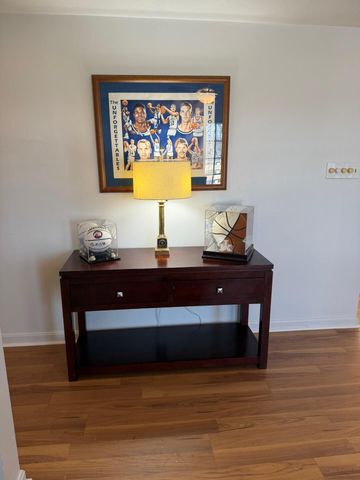 421 Redding Road 72, Lexington, KY 40517