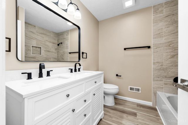 2188 Broadhurst Avenue, Springfield Twp., OH 45240