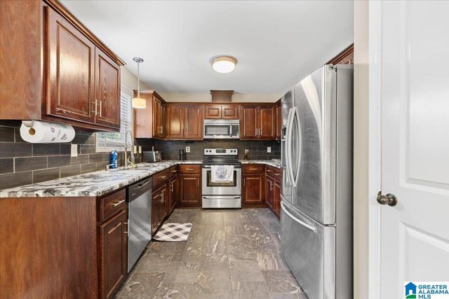 2500 CHELSEA WAY, Warrior, AL 35180