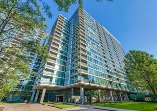 9655 Woods Drive 515, Skokie, IL 60077