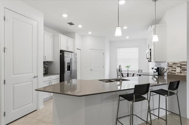 1881 CRICKET CRADLE DRIVE, Kissimmee, FL 34746