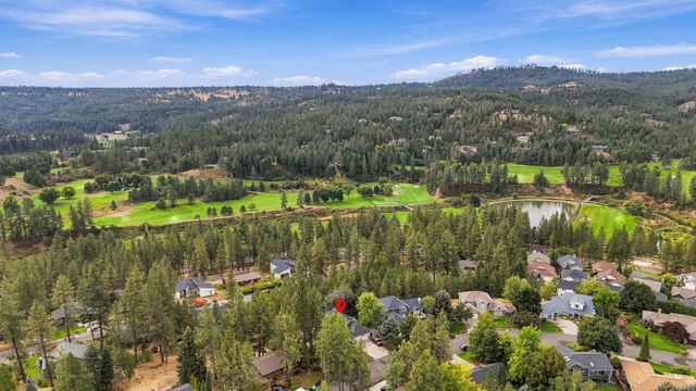 12032 S Player Dr, Spokane, WA 99223