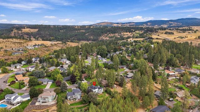 12032 S Player Dr, Spokane, WA 99223