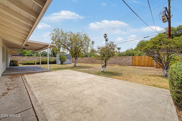 6108 N 11TH Avenue, Phoenix, AZ 85013