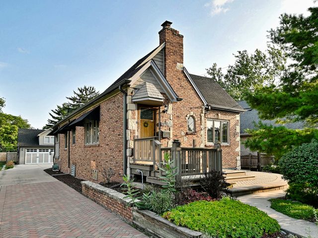129 E Washington Street, Villa Park, IL 60181