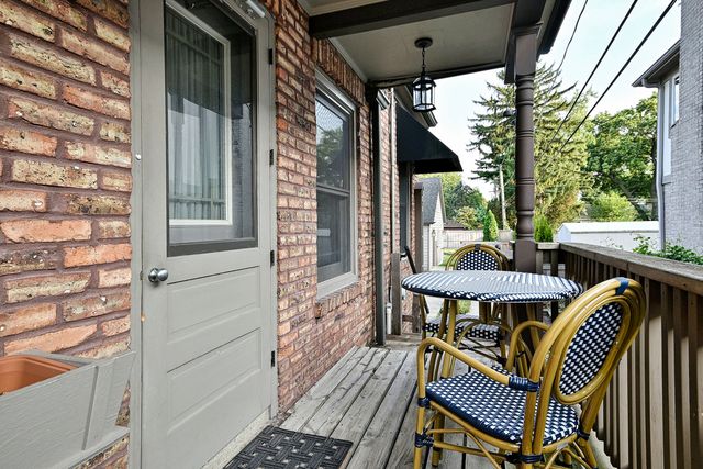 129 E Washington Street, Villa Park, IL 60181