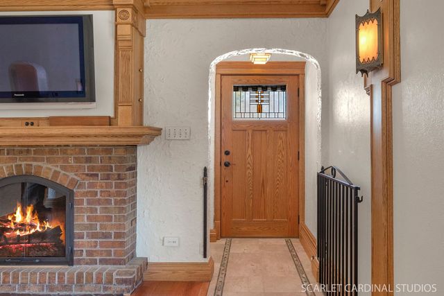 129 E Washington Street, Villa Park, IL 60181